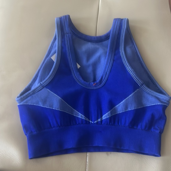 Gymshark turbo sports bra - Picture 2 of 2